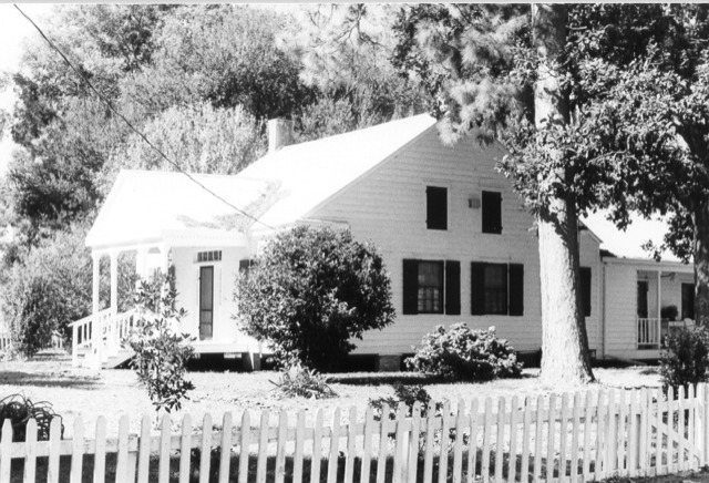 Historical photo of the Arceneaux House