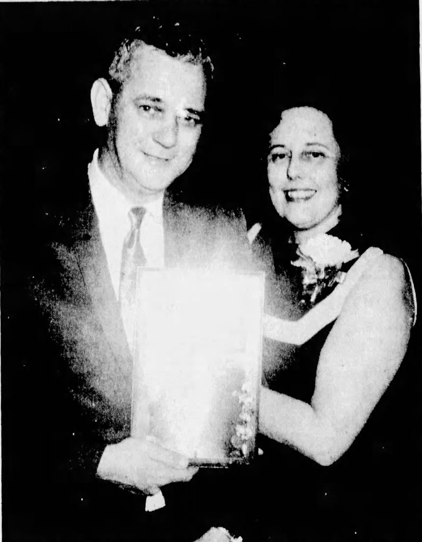 Buddy Henagan Receives Civic Service Award
